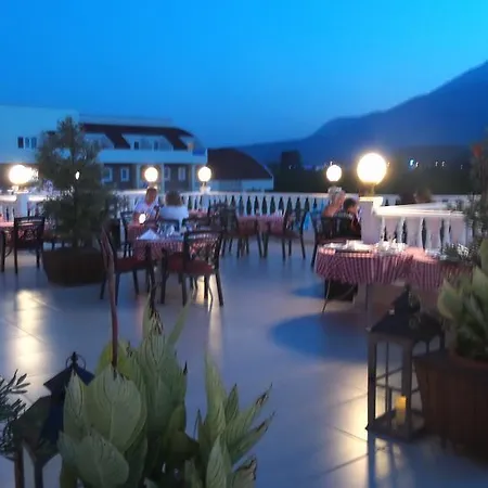 Garden Resort Bergamot-3